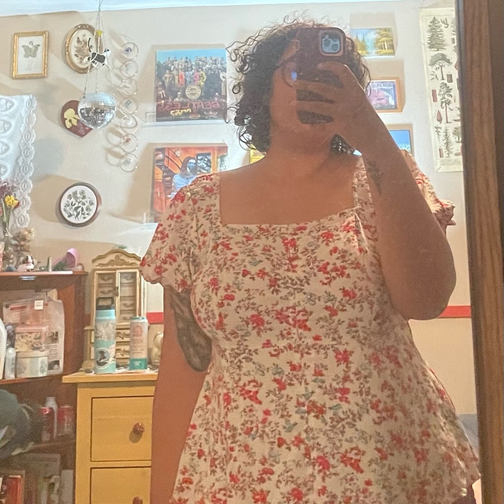 Torrid Cream Floral Blouse